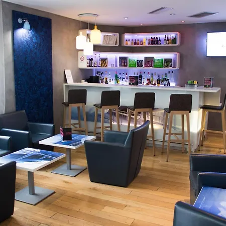 イビス スティルズ トルビアック ビブリオテーク ホテル 3*