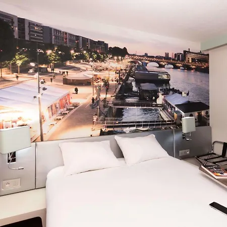 イビス スティルズ トルビアック ビブリオテーク