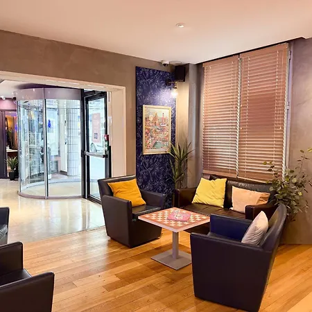 イビス スティルズ トルビアック ビブリオテーク ホテル 3*