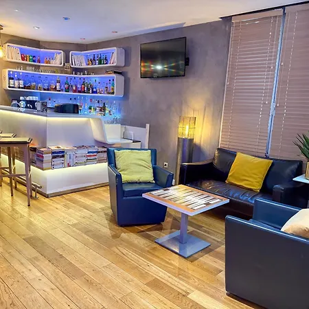 イビス スティルズ トルビアック ビブリオテーク 3* パリ