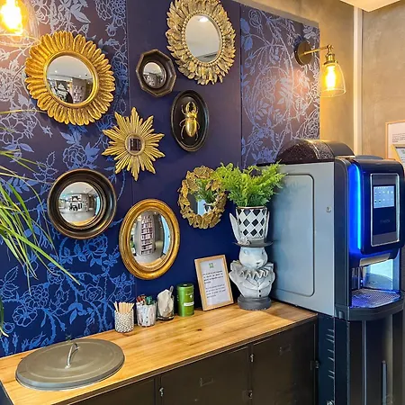 ホテル イビス スティルズ トルビアック ビブリオテーク